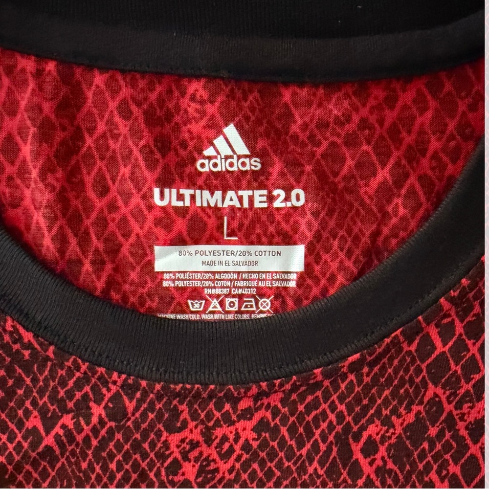 Adidas Men's Patterned Red Tee - Picture 3 of 3